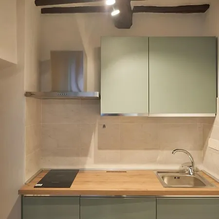 Bulagaio - Smart & Cozy Near Historic Center Appartamento *