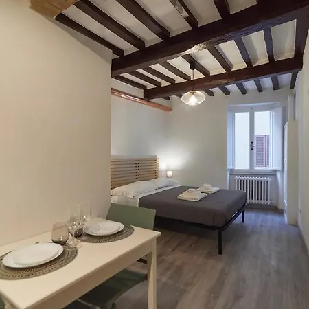 Bulagaio - Smart & Cozy Near Historic Center Apartment